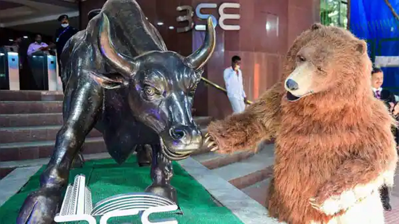 Bears have a field day: Nifty witnesses biggest fall of 2023