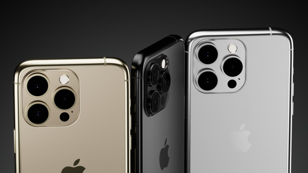 iPhone 15 Ultra renders