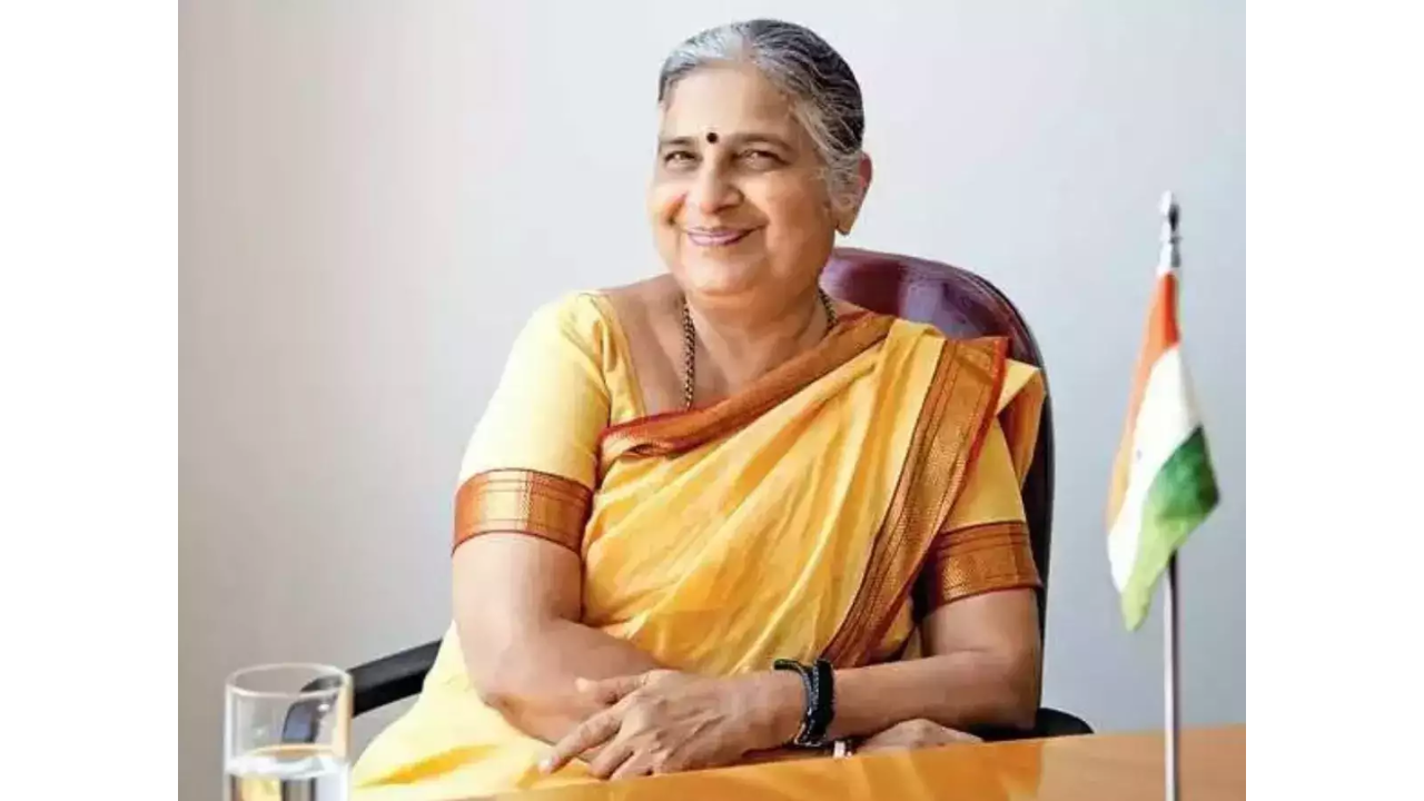 Padma Awards 2023 Sudha Murty Conferred With Padma Bhushan Her Journey As An Educator Author 2530