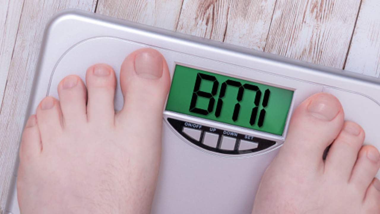 Person Standing On A Weight Scale Weighing Themselves Stock Illustration -  Download Image Now - iStock