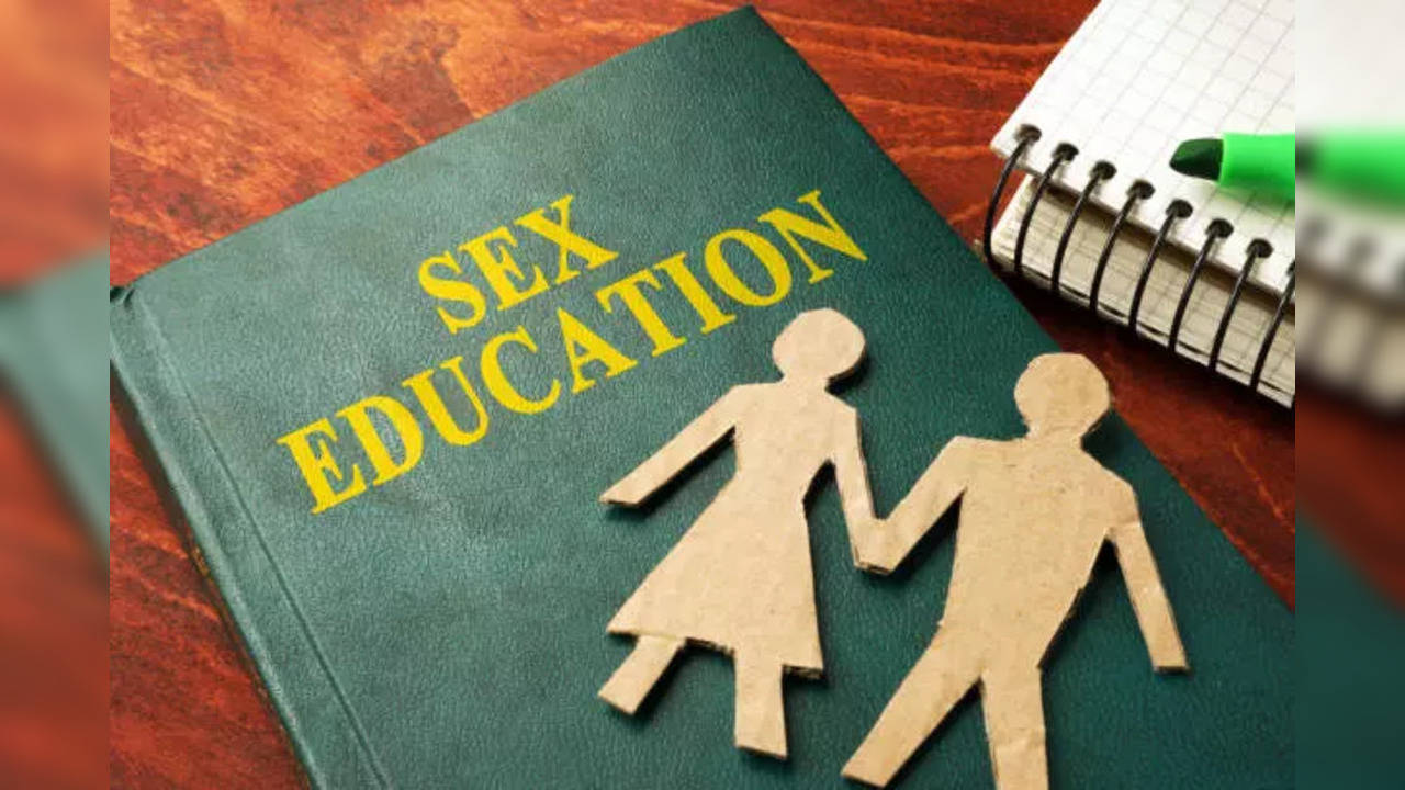 Schoolsexe - Kerala college students break taboo surrounding sex education | Education  News, Times Now