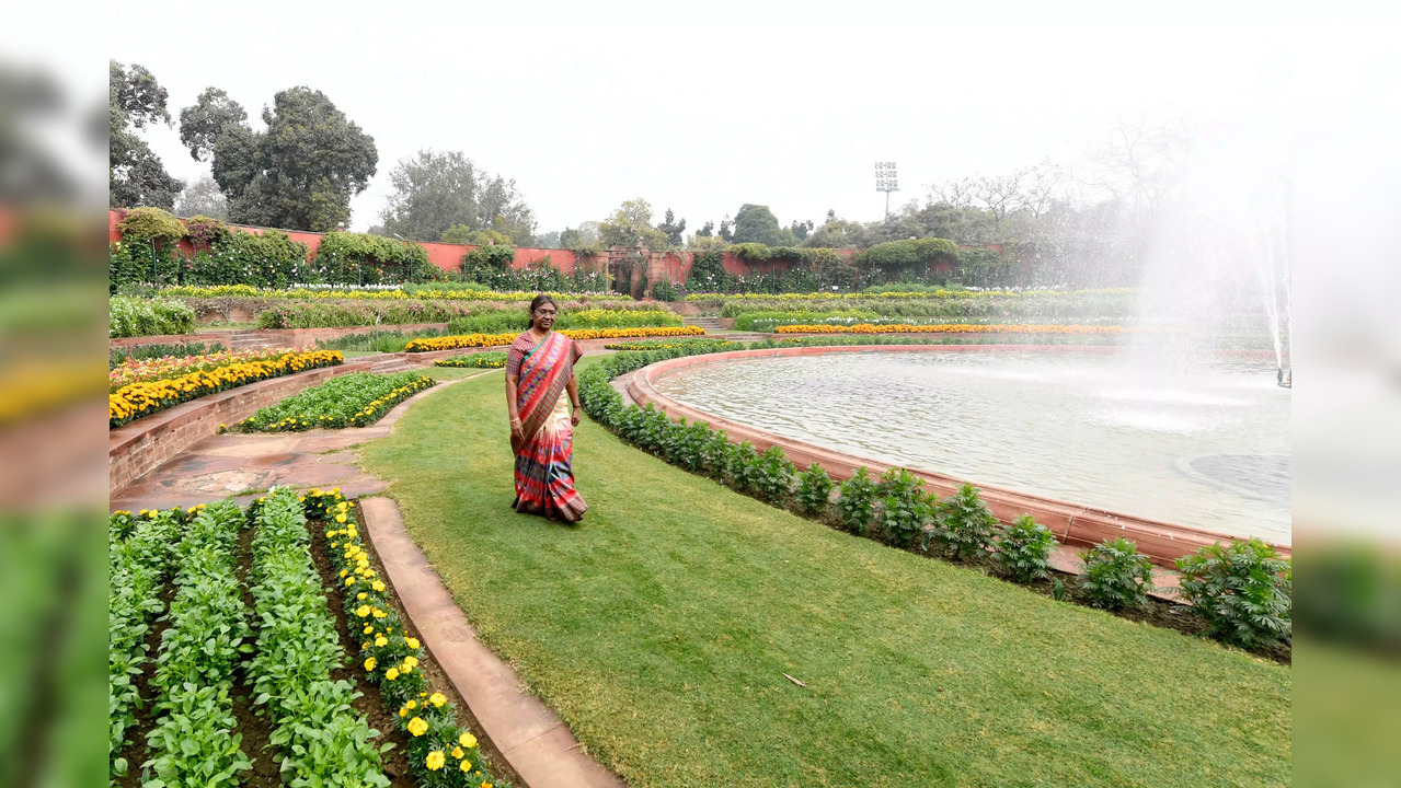 President Droupadi Murmu Amrit Udyan