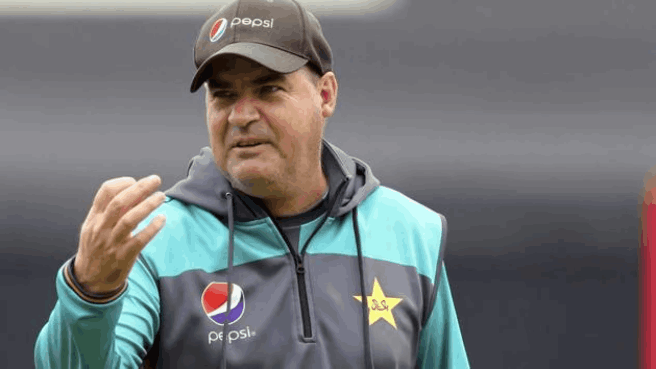 Mickey Arthur Pakistan AP