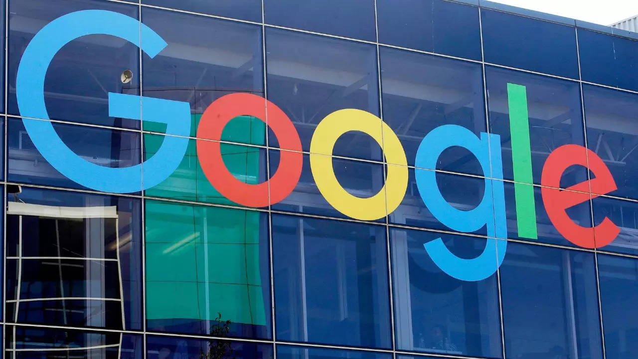 Google executive claims he was fired for rejecting female boss’ advances