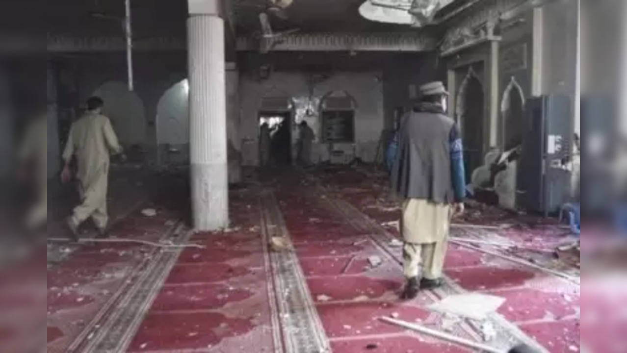 Pakistan: Severed HEAD Of Suicide Bomber Recovered At Peshawar Mosque ...