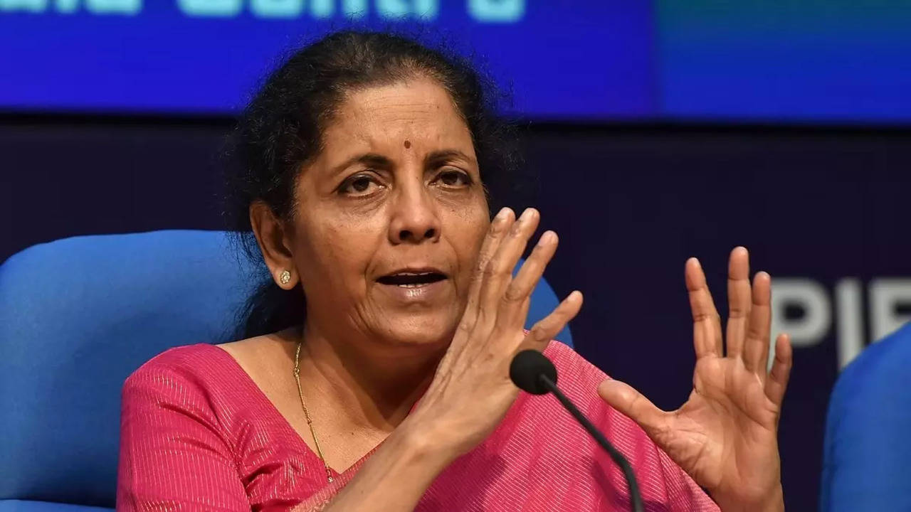 Nirmala Sitharaman Education Qualification