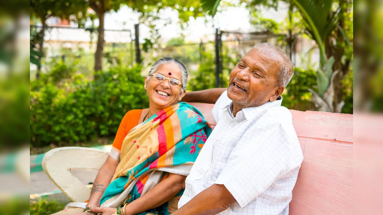 What are the key features of the Senior Citizen Savings Scheme (SCSS)?