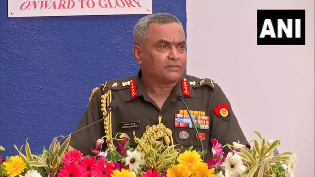 ​Army Chief Manoj Pande