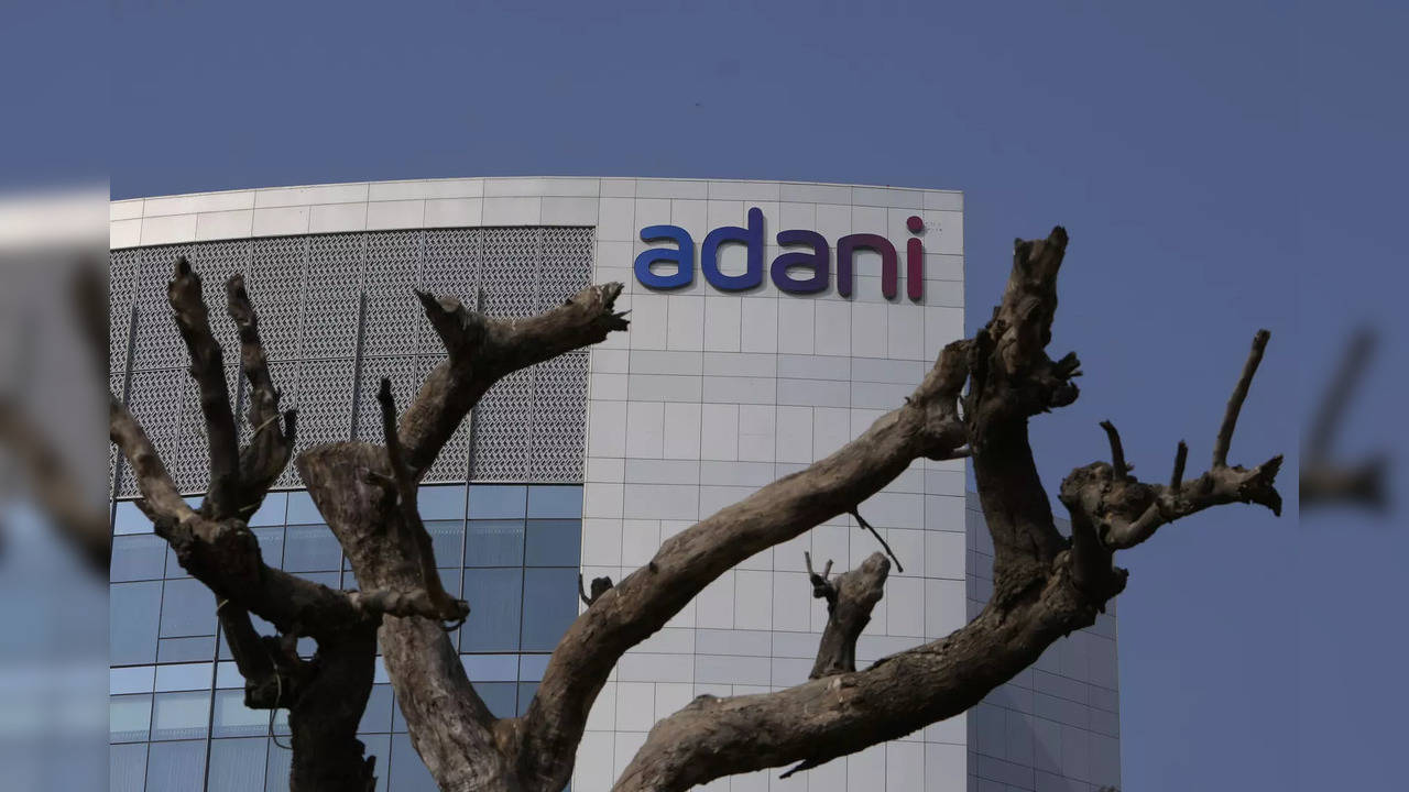 BIG BREAKING! Adani Enterprises withdraws its fully subscribed FPO - Check reason | Investors to get refund