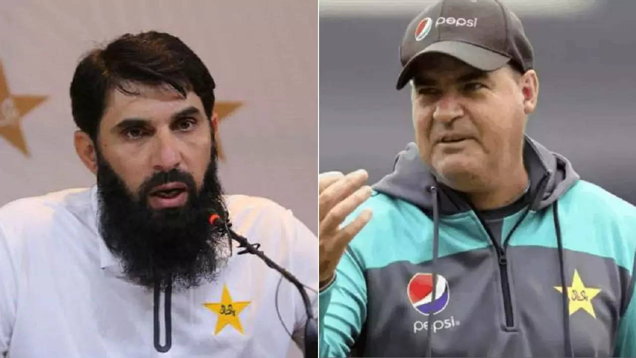 Pakistan appoint former head coach Mickey Arthur as team director