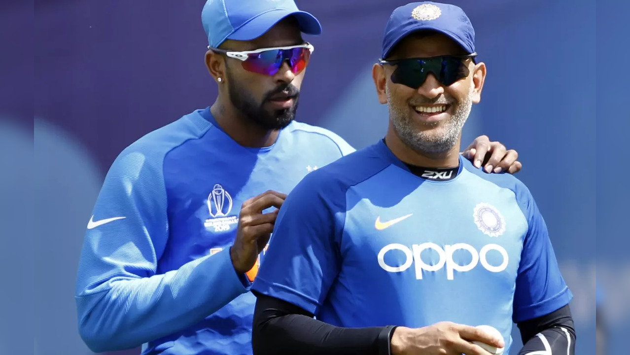 Hardik Pandya MS Dhoni