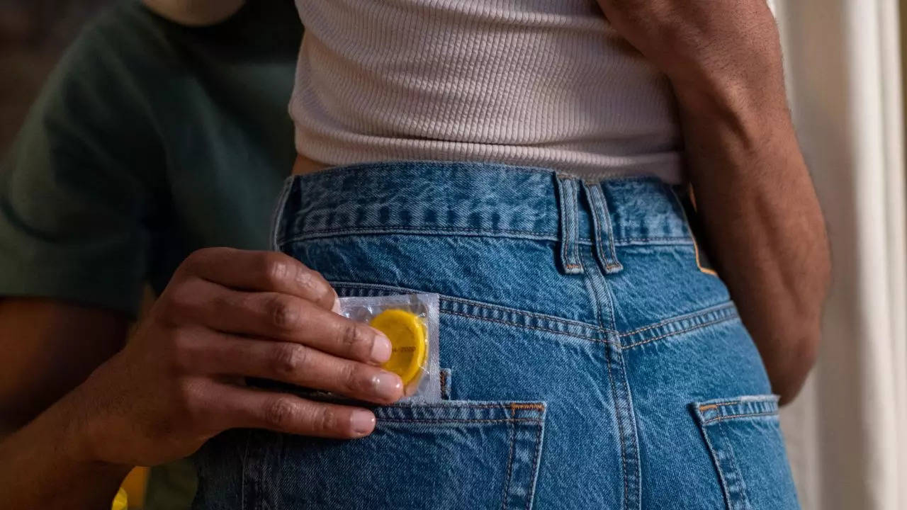 The Thai government is handing out 95 million condoms ahead of Valentine's Day to prevent sexually transmitted diseases (STDs) and teen pregnancy | (Representative image: Pexels)