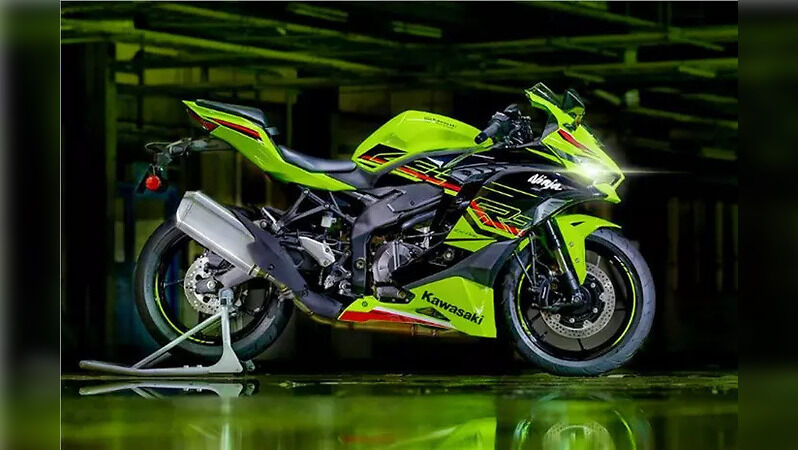 Kawasaki Ninja ZX-4R in-line four-cylinder bike launched: Produces ...
