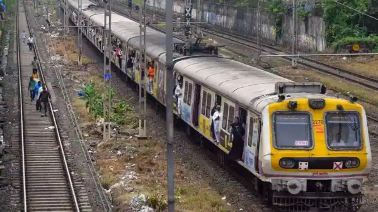 Mumbai local train.