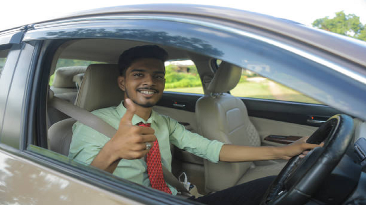 Amid global IT Layoffs, Ahmedabad-Based IT firm gifts cars to employees as token of appreciation