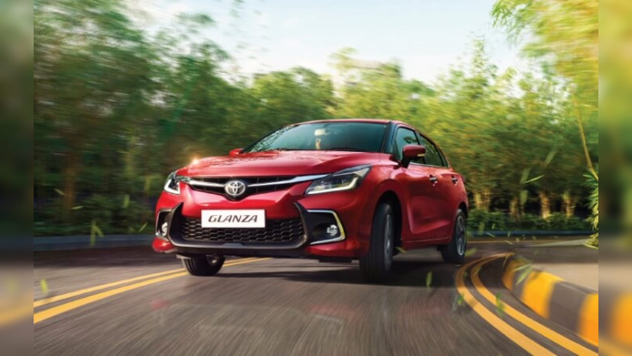 Rs 10 lakh worth brand new Toyota Glanzas gifted to employees by