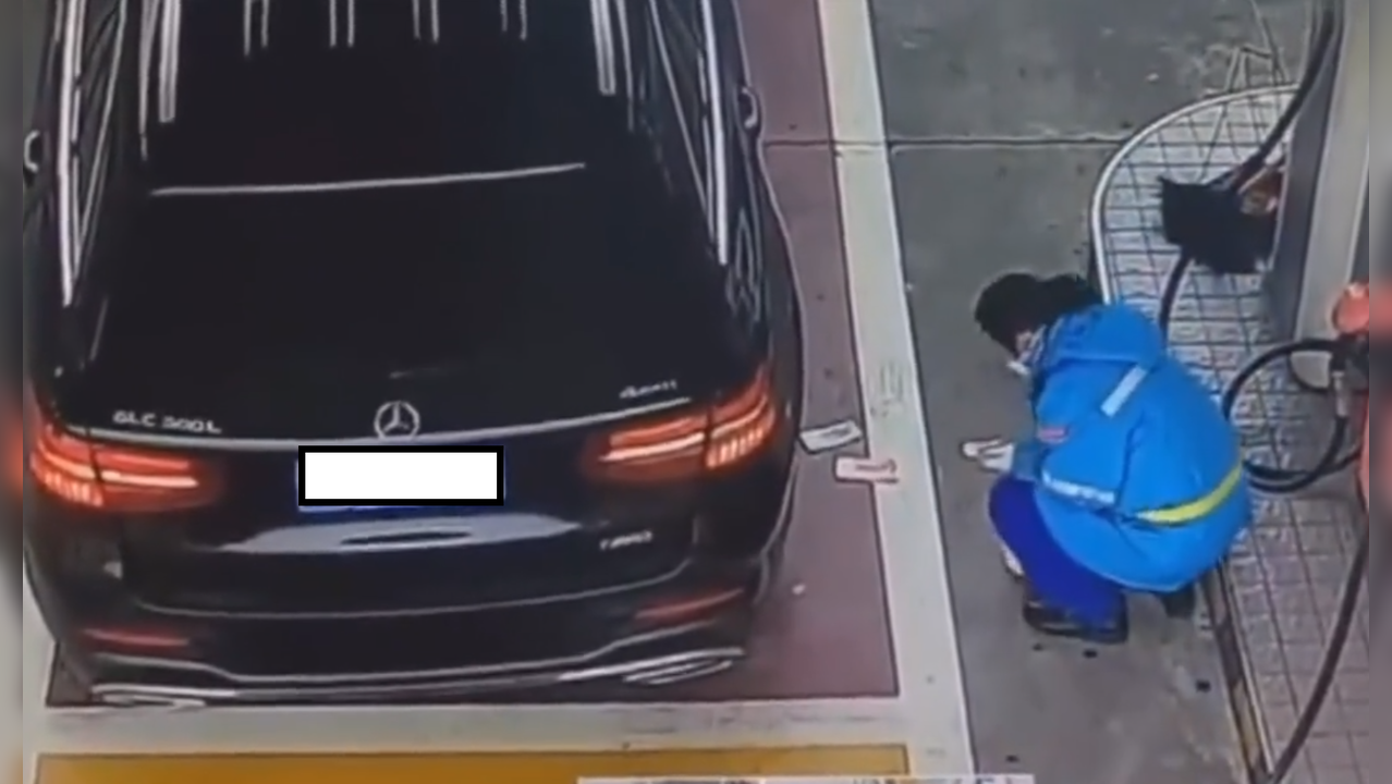 ​Petrol pump attendant breaks down