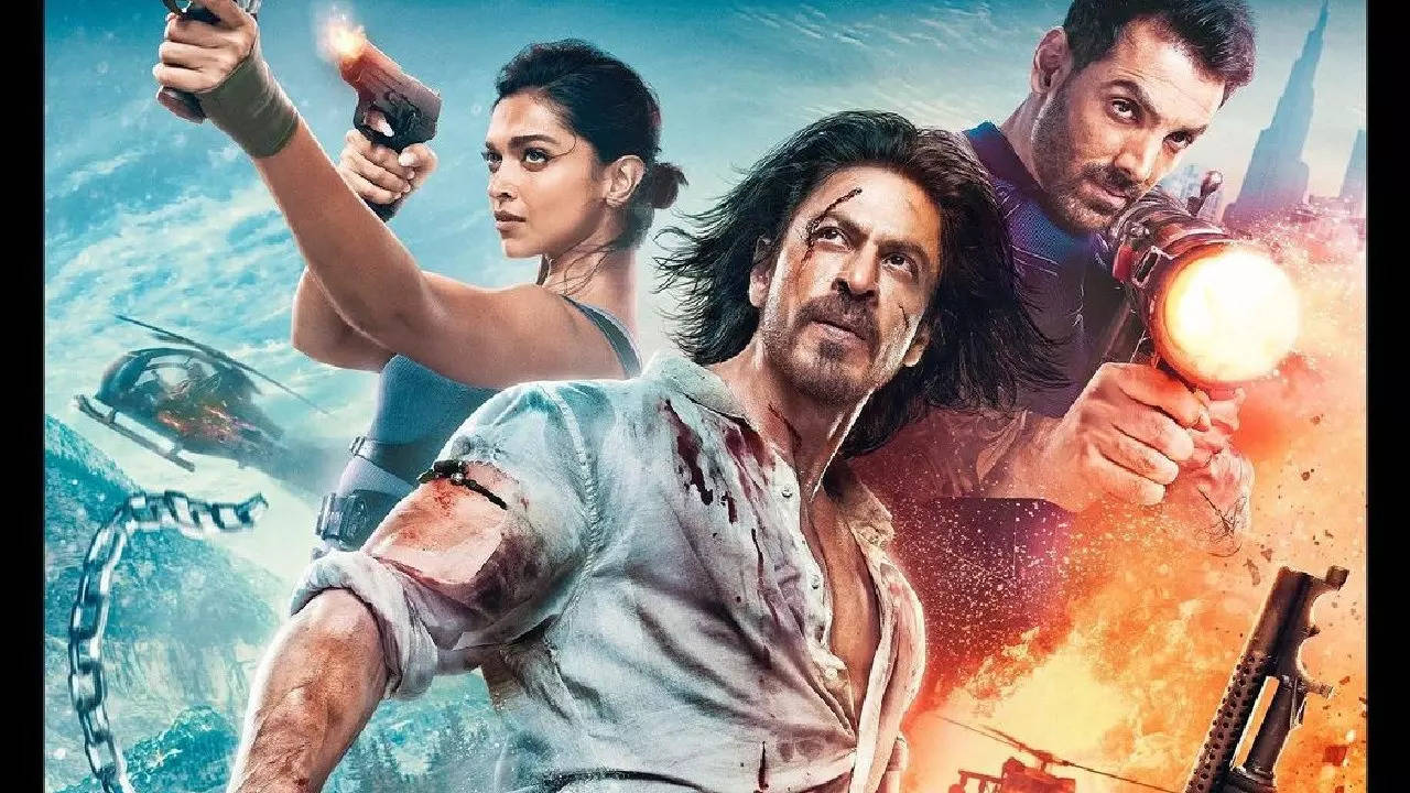 Box Office India Records: Shahrukh Khan UNBELIEVABLE Clash Record