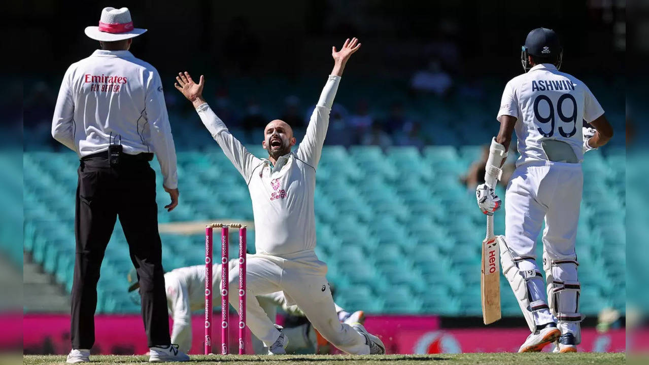 Nathan Lyon vs India