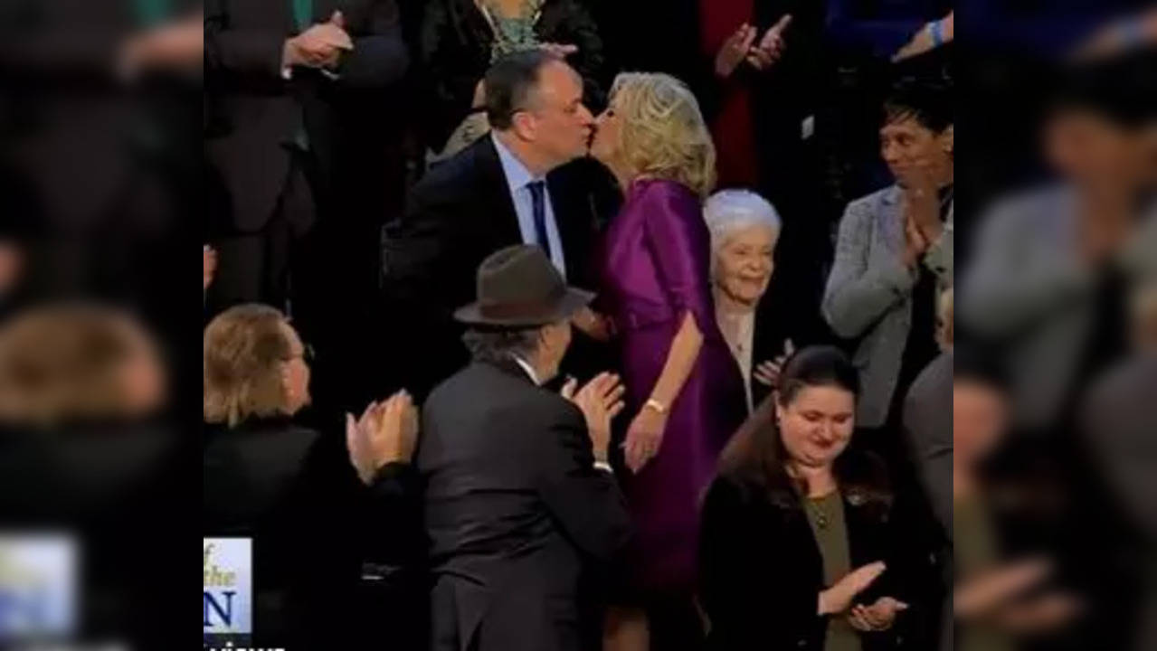 Jill-Biden-Kiss-Doug- Emhoff