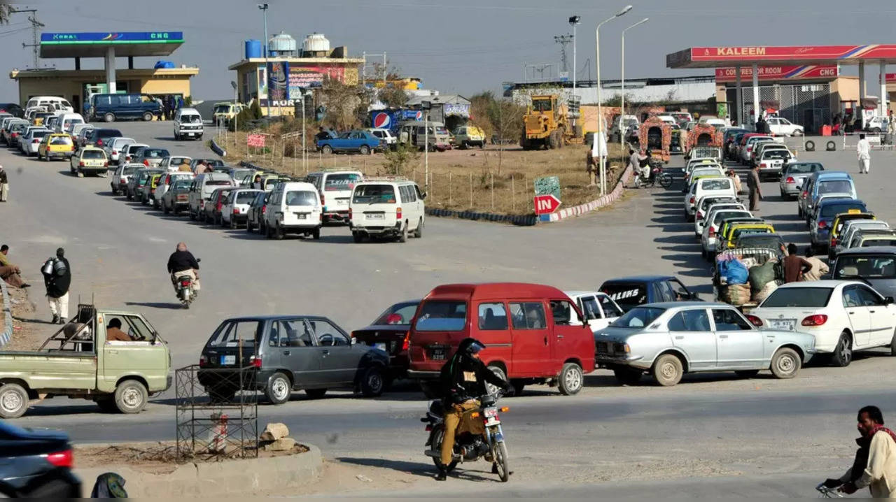 Pakistan fuel crisis