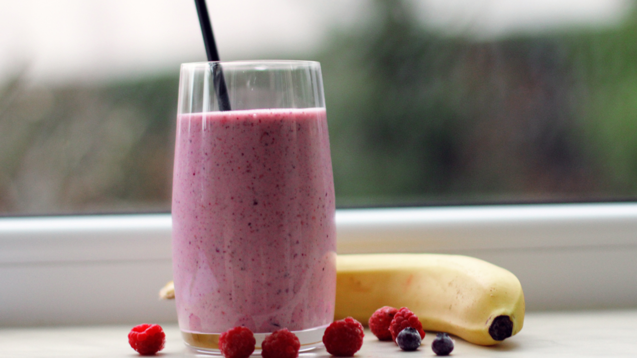 Weight loss smoothie | Make this fresh and healthy fruit smoothie at