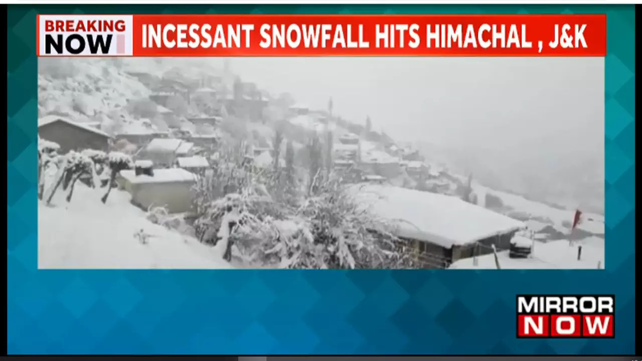 snowfall in Kashmir