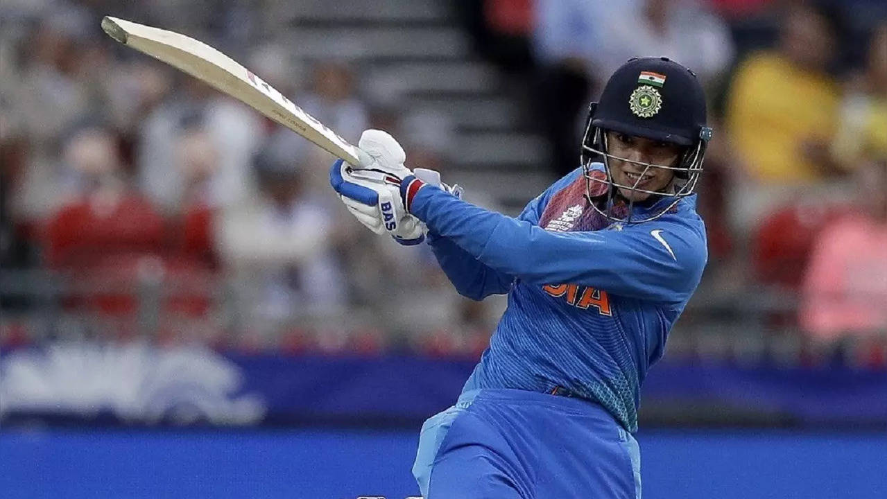 Smriti Mandhana AP73