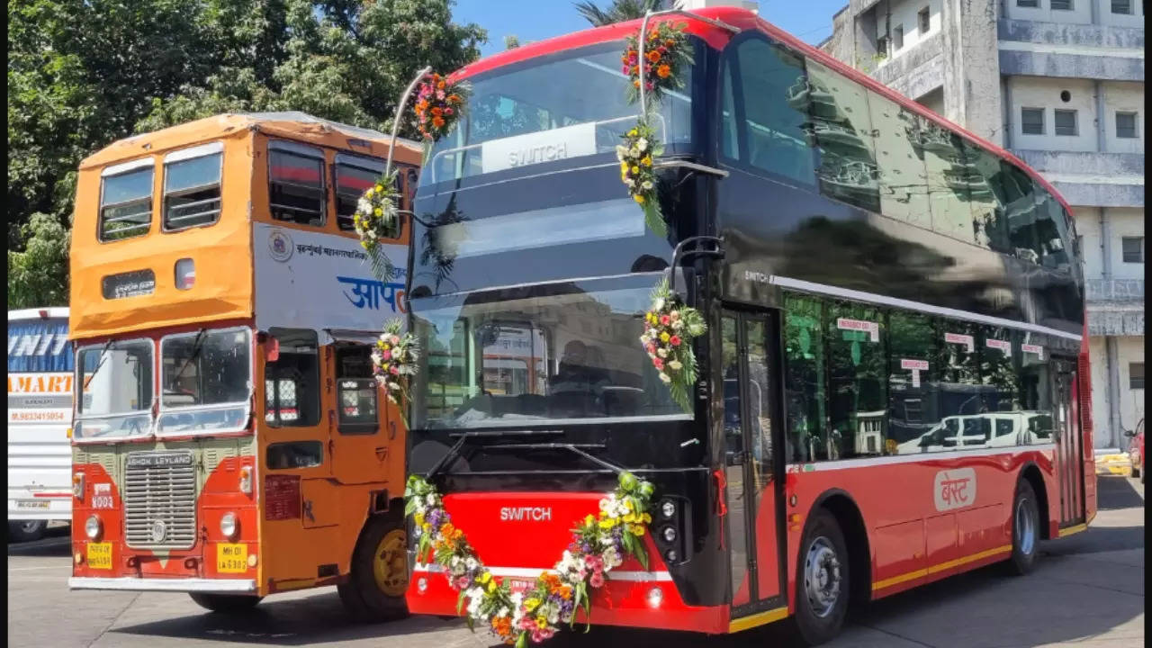 Iconic Red Beauty Back On Mumbai Roads Indias First Ac Double