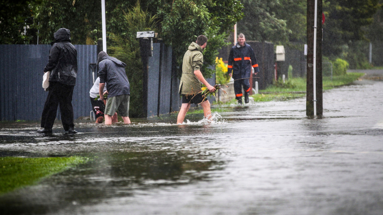 New-Zealand-storm