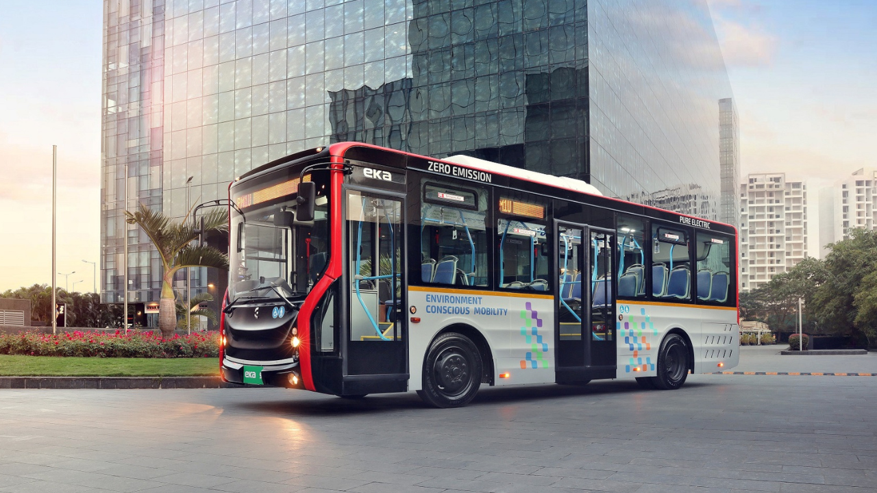 Electric Bus from EKA Mobility