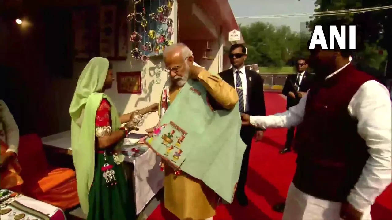 PM Modi Inaugurates 'Aadi Mahotsav' In Delhi, Pays Homage To Tribal ...