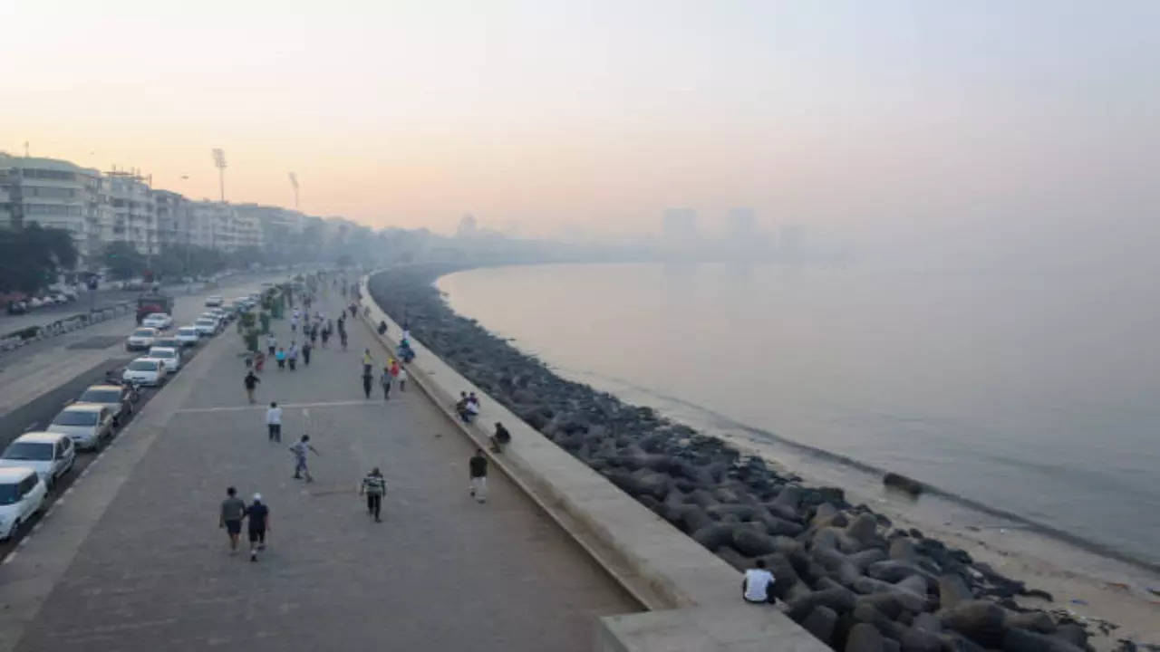 At 37.5 degrees Celsius, Mumbai sees warmest day of Feb so far