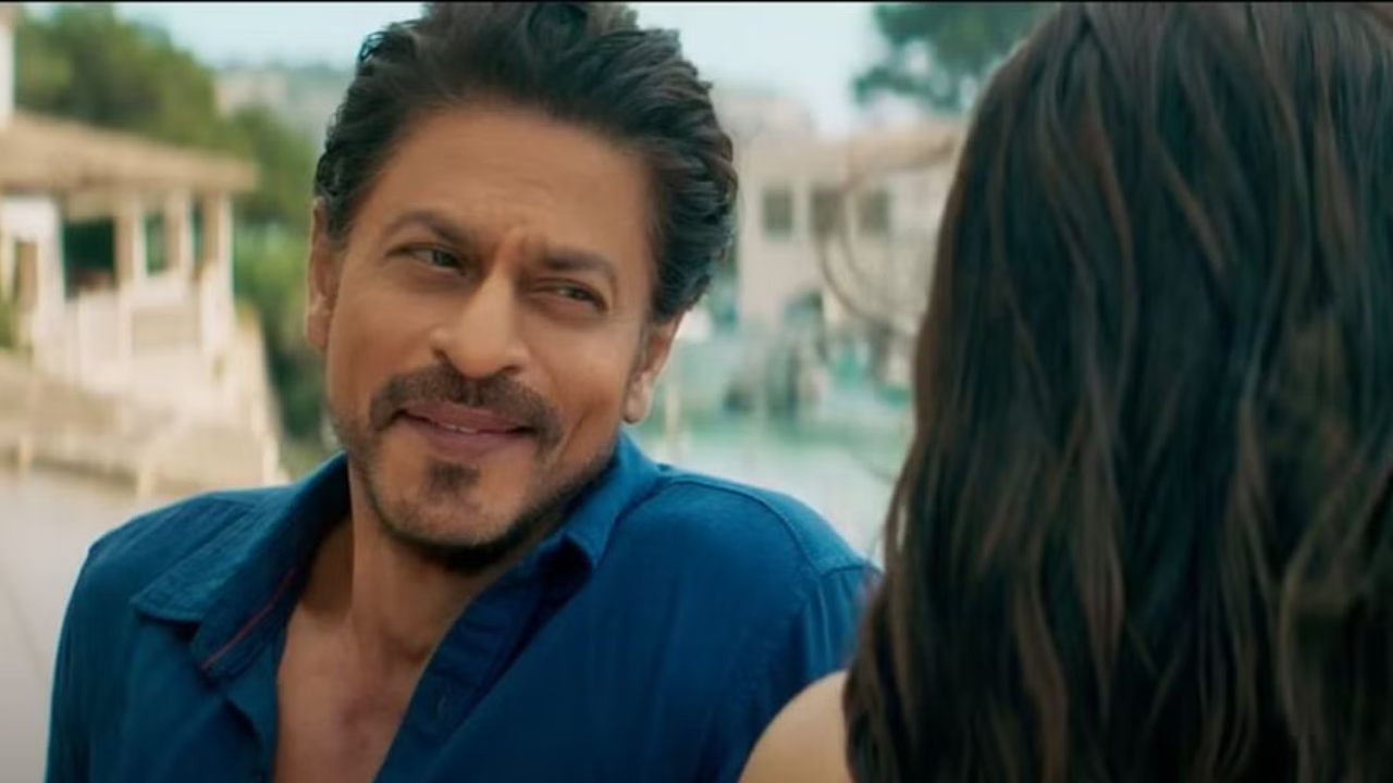 Pathaan dialogue writer Abbas Tryewal reveals Shah Rukh Khan reaction to film's dialogues