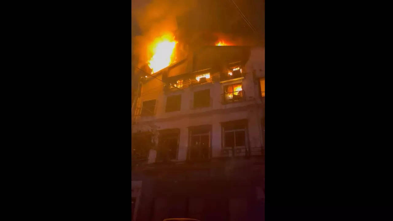 Mumbai mills fire