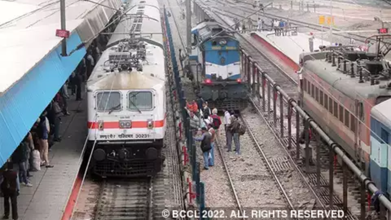 Indian Railways cancels 321trains today, Check complete list of trains cancelled here Indian Railways cancels 321trains today, Check complete list of trains cancelled here