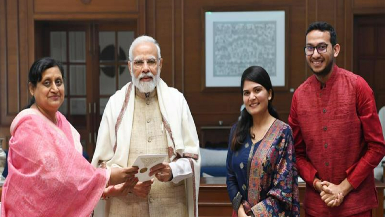 Oyo founder Ritesh Agarwal invites PM Modi to his wedding