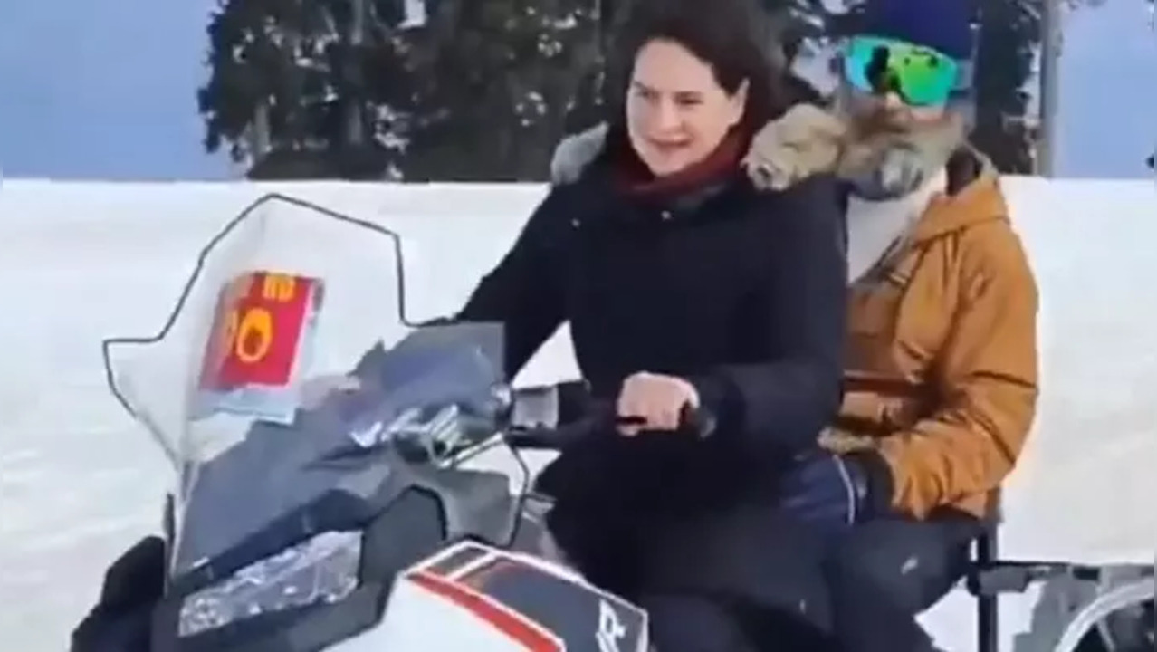 Snow scooter ride