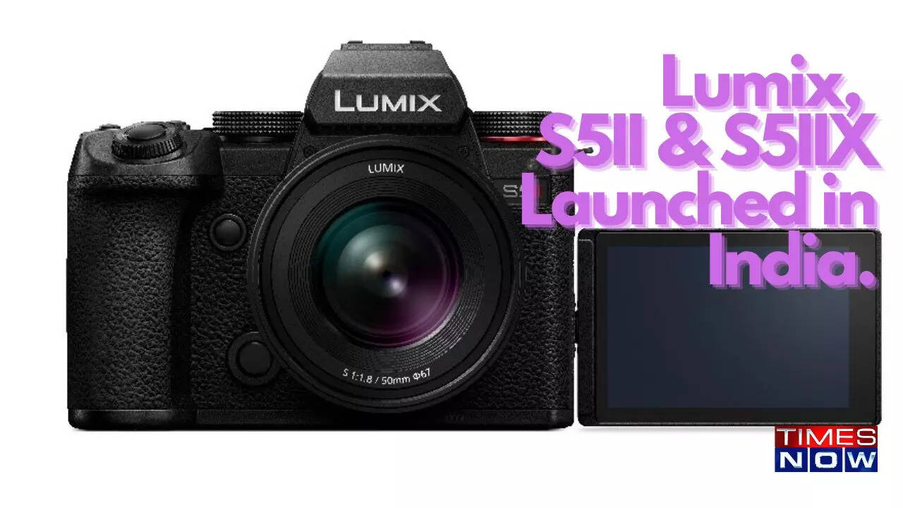 Panasonic launches the LUMIX S5II and S5IIX full frame mirrorless