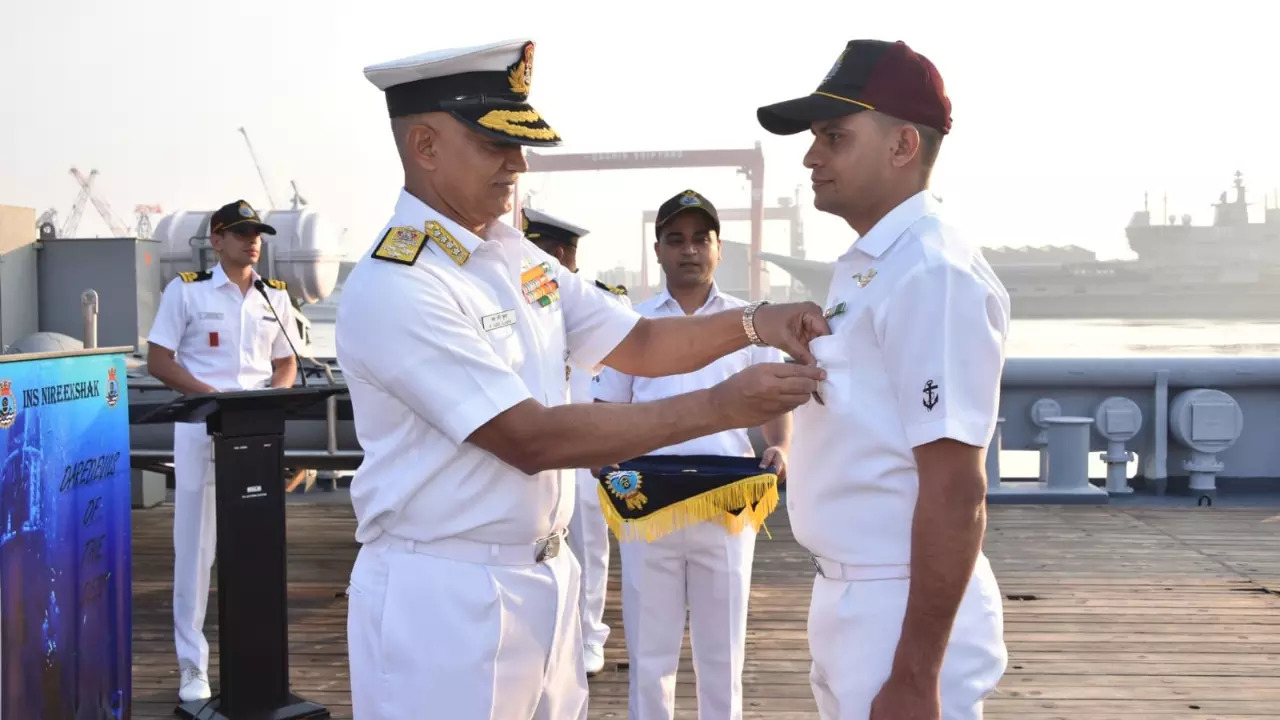 Chief of Naval Staff Adm R Harikumar awarded 'on-the-spot' Unit Citation to INS Nireekshak