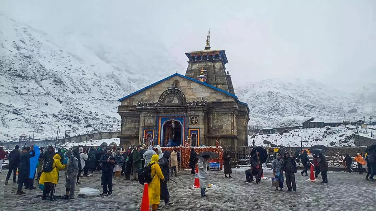 Experts feel full-fledged Char Dham yatra via Joshimath is risky (File Photo)