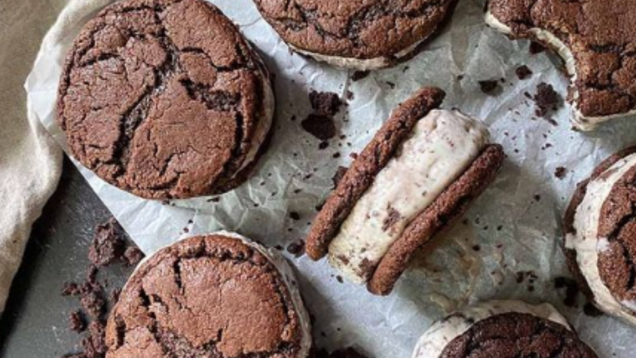 Chocolate cookie ice cream sandwich recipe Try this delicious recipe