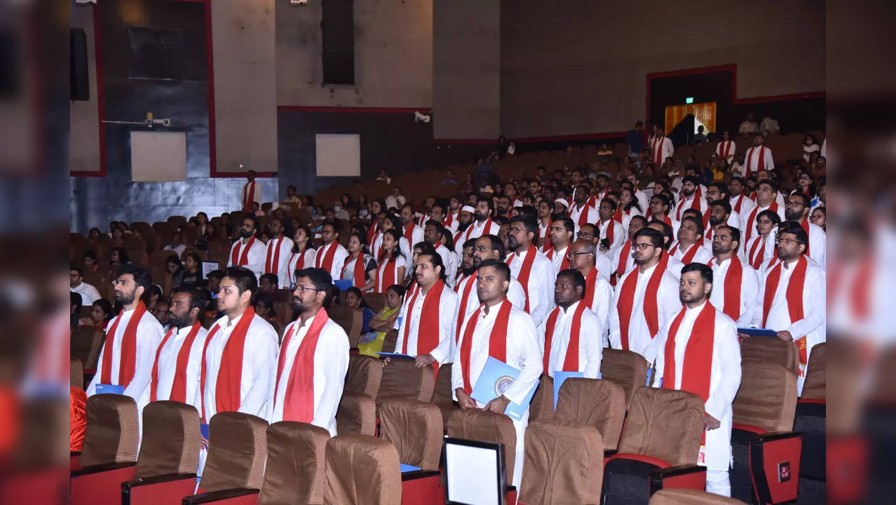 Discover more than 139 iit bombay convocation dress