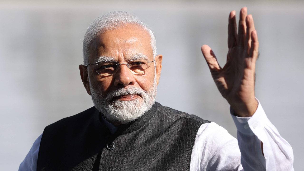 PM Modi hails Aviation Sector's growth