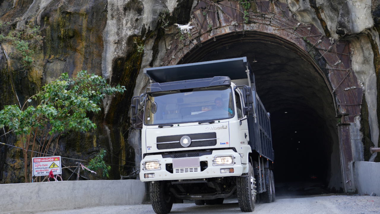 India's first 6x4 electric tipper