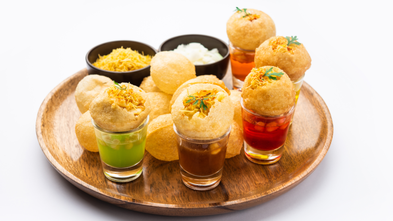 Fruity pani puri. Pic Credit: Vecteezy