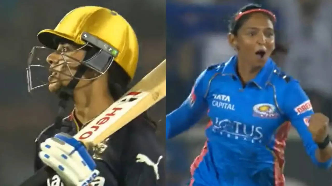 Harmanpreet Kaur celebrates Smriti Mandhana wicket