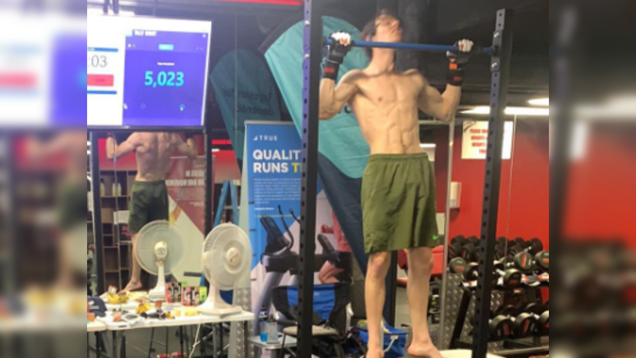 Man does 8,008 pull-ups in 24 hours to raise Rs 5 lakh for charity, sets  new Guinness World Record | Viral News, Times Now