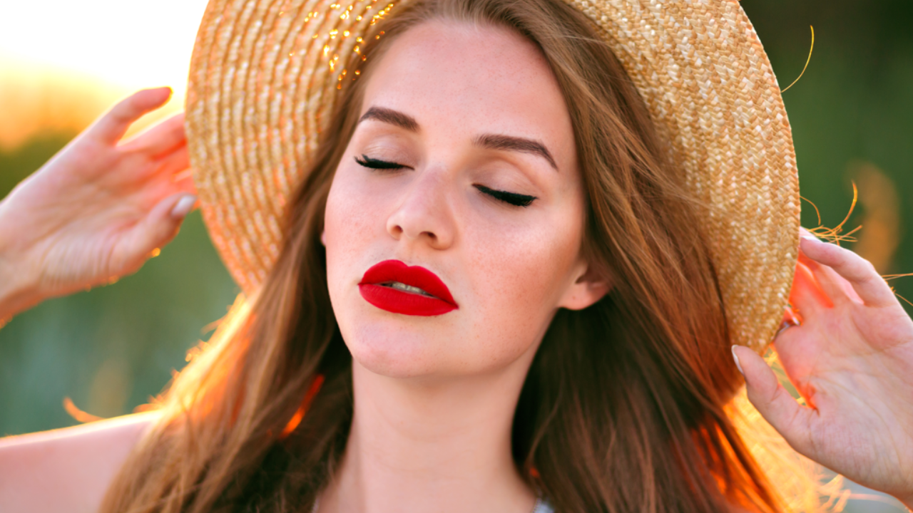 Summer makeup tips. Pic Credit: Freepik