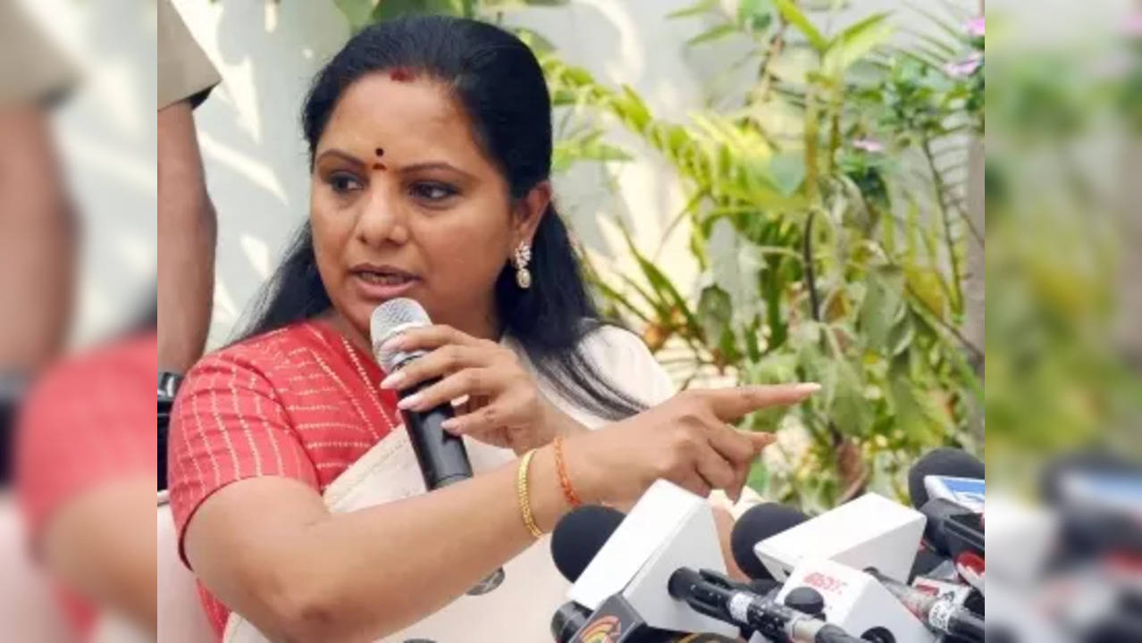 New Delhi: Bharat Rashtra Samithi (BRS) leader K. Kavitha addresses a press conference in New Delhi on Thursday, March 9, 2023. (Photo: Qamar Sibtain/IANS)